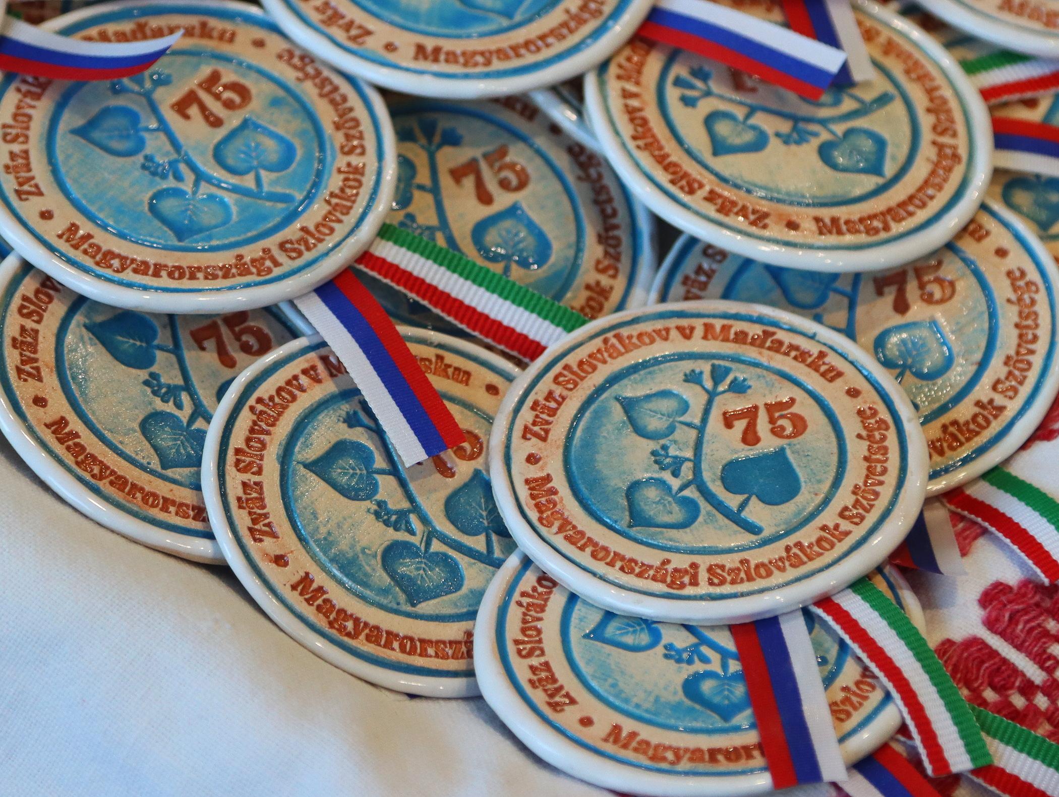 Zsm75j01